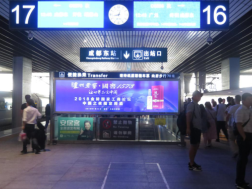 行業(yè)剖析：7月廣告數(shù)據(jù)搶鮮看，電梯廣告再成贏家