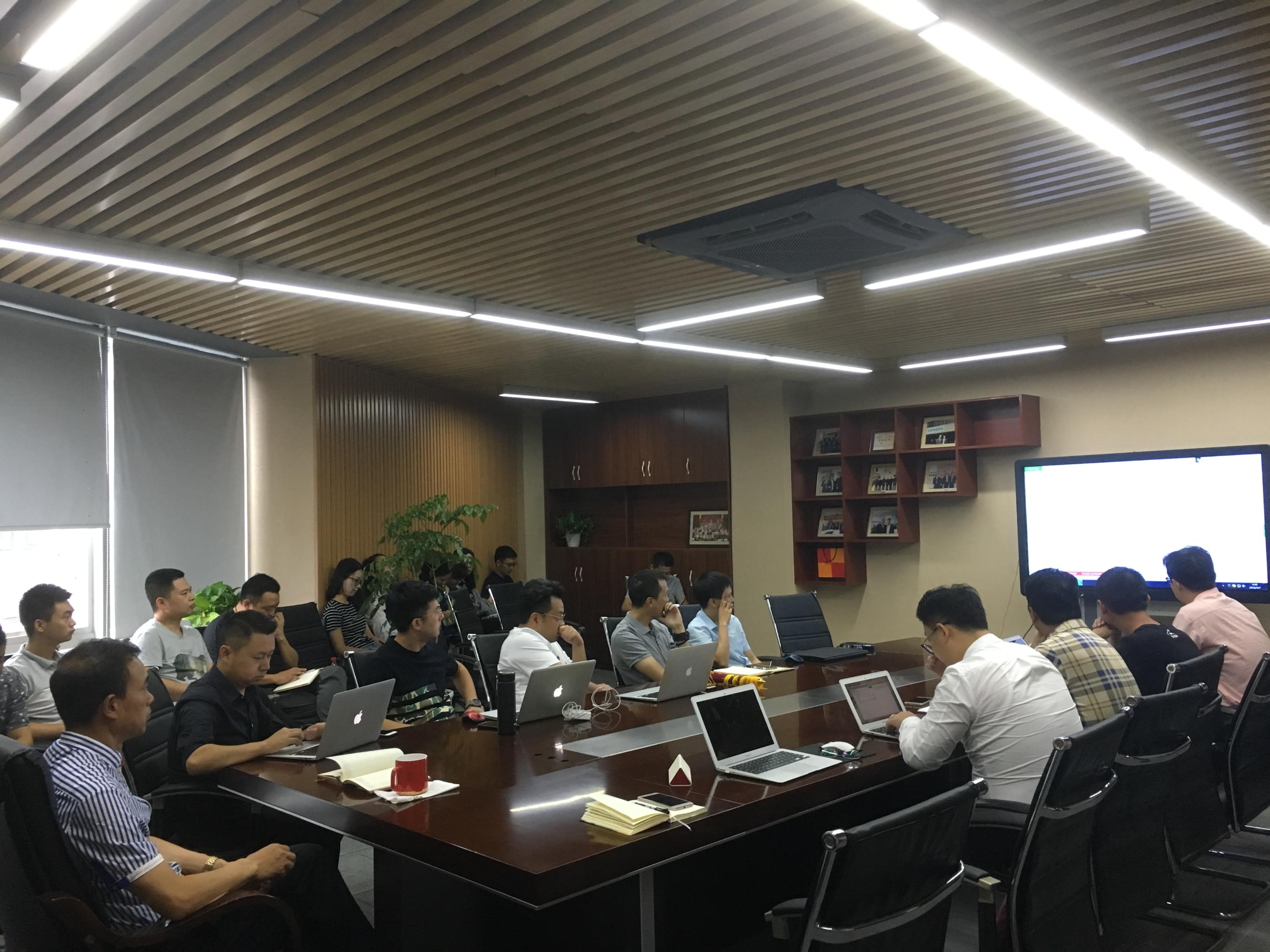 個人團隊共發(fā)展，新天杰傳媒召開8月經(jīng)營會議